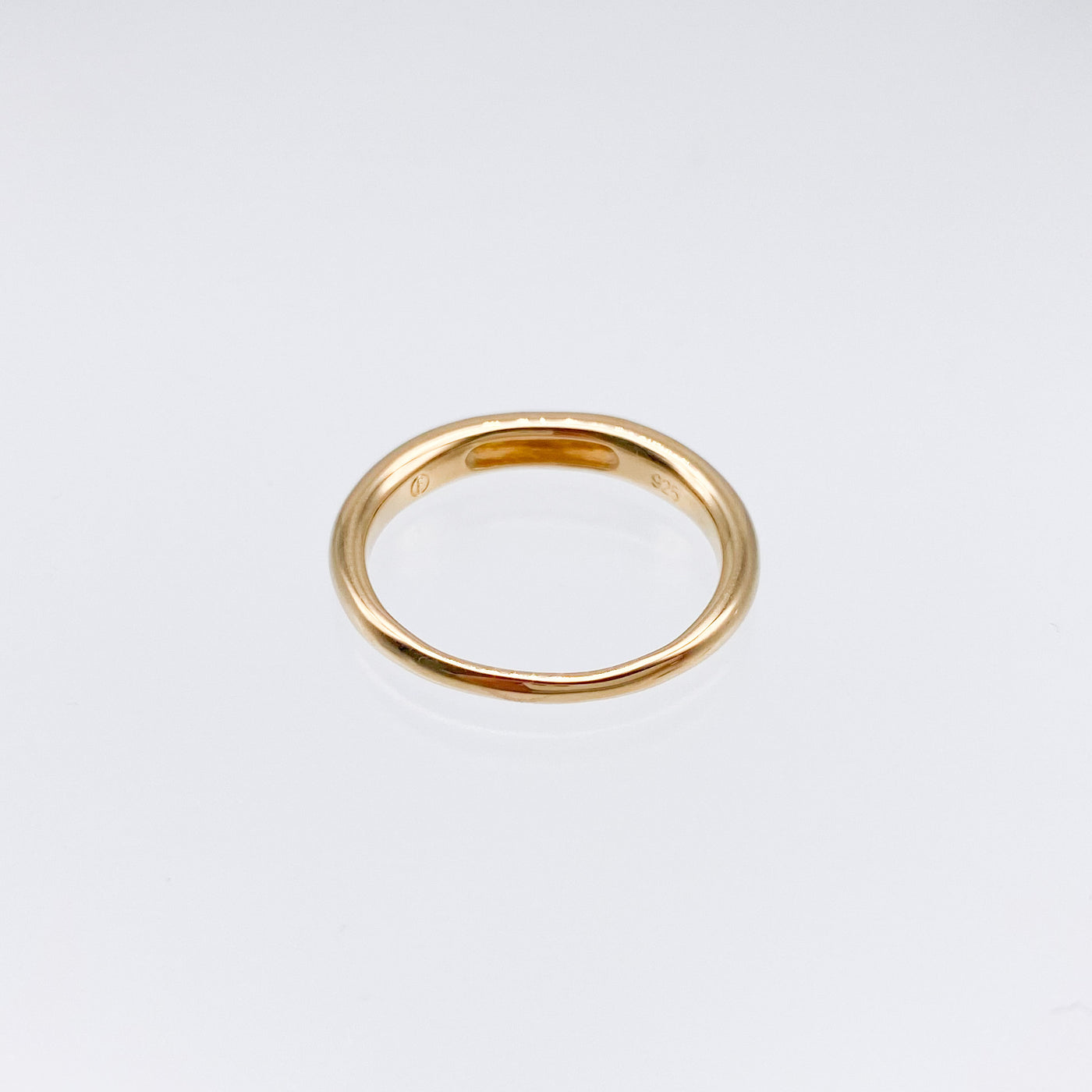 Square space ring