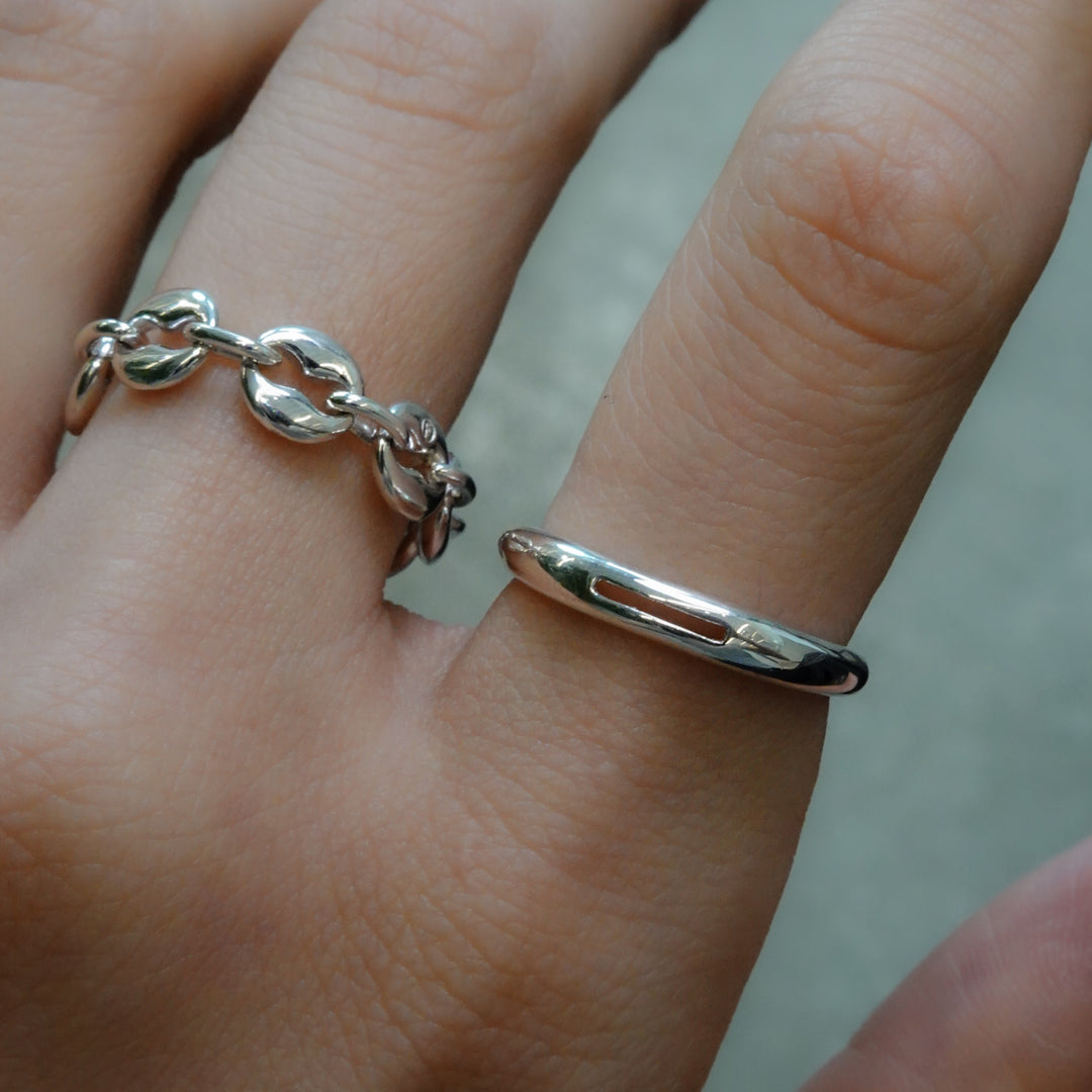 Square space ring