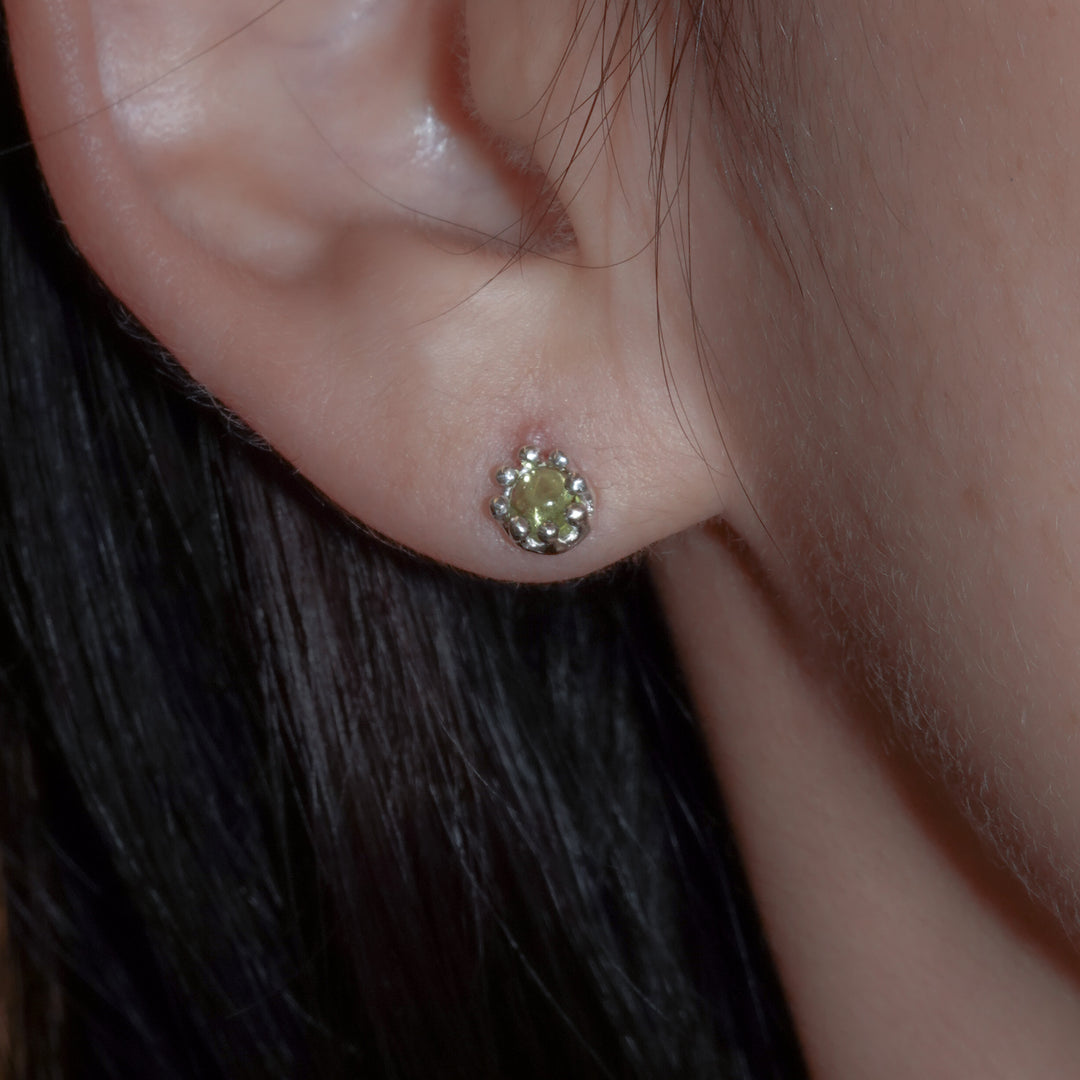 8 PLANETS Pierced Earring (GREEN)