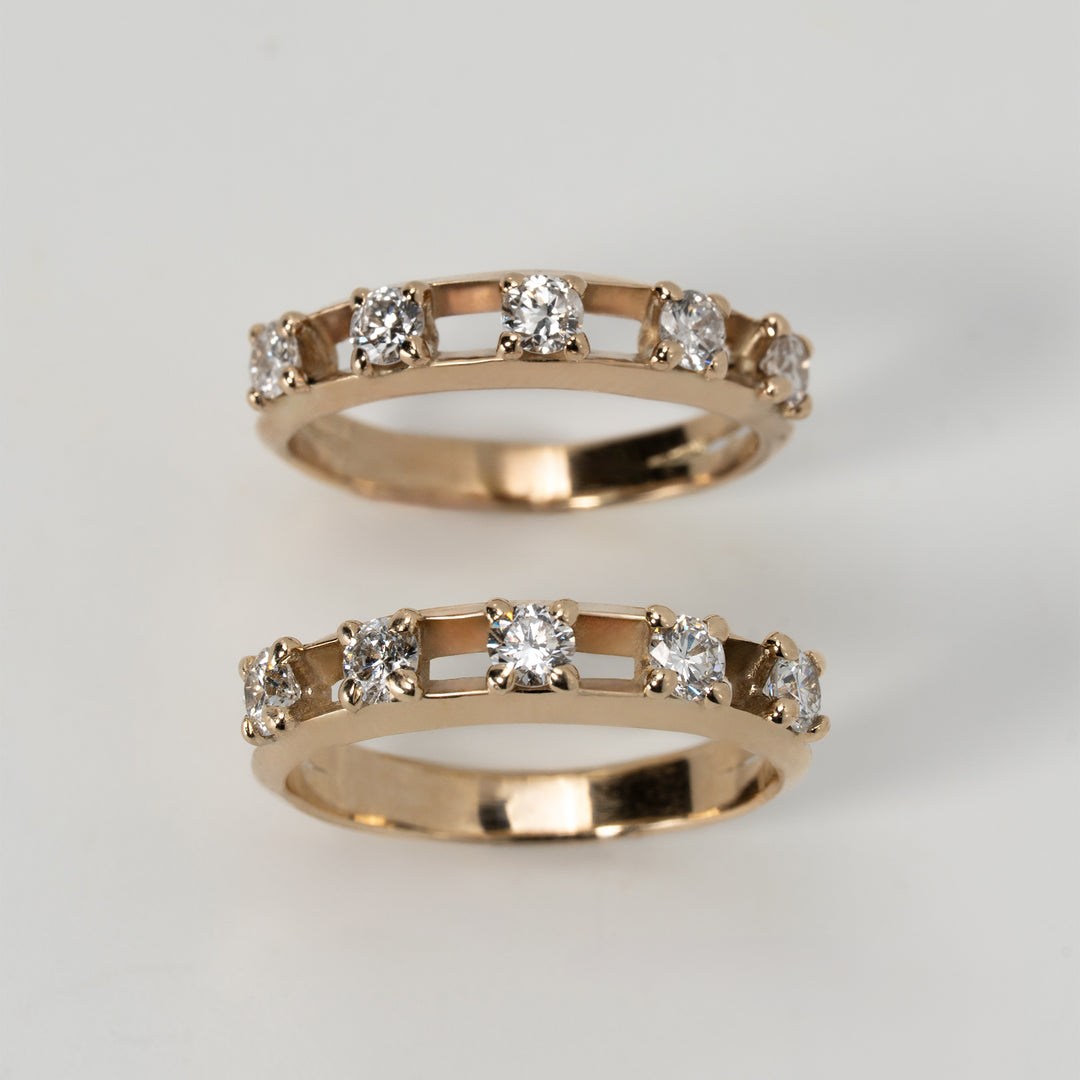 Float Half Eternity Ring -【Natural Diamond】