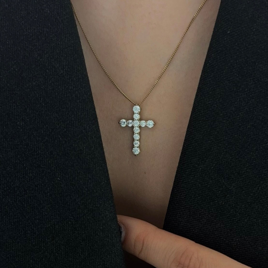 【期間限定 & 受注生産】ESSENTIAL CROSS NECKLACE