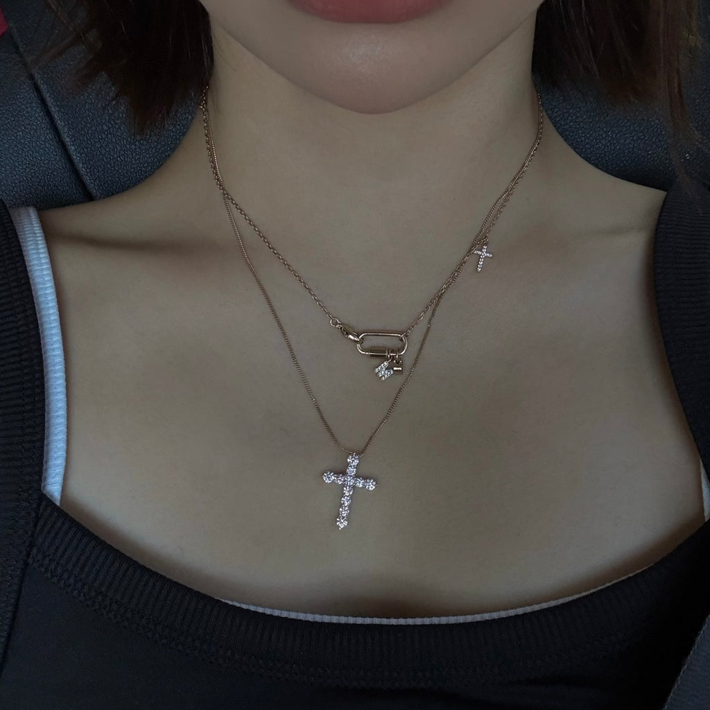 【期間限定 & 受注生産】ESSENTIAL CROSS NECKLACE