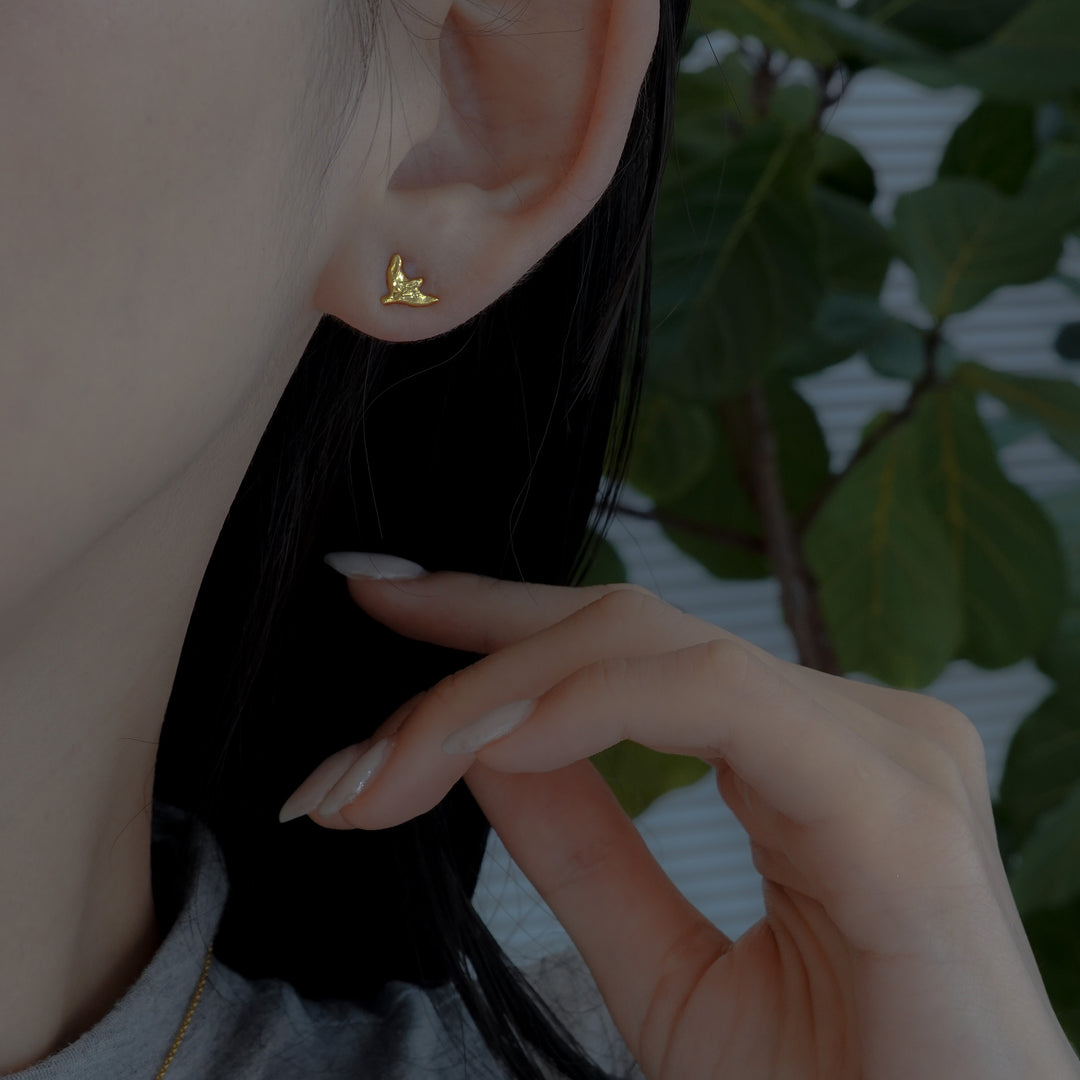 MINI PIGEON EARRINGS (Gold)