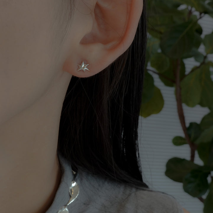 MINI STAR EARRINGS (Silver)