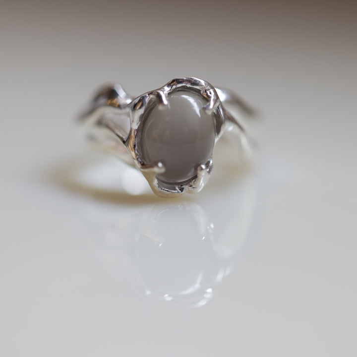 Gray Moon Stone Ring (SAI OOAK Series)(#11)