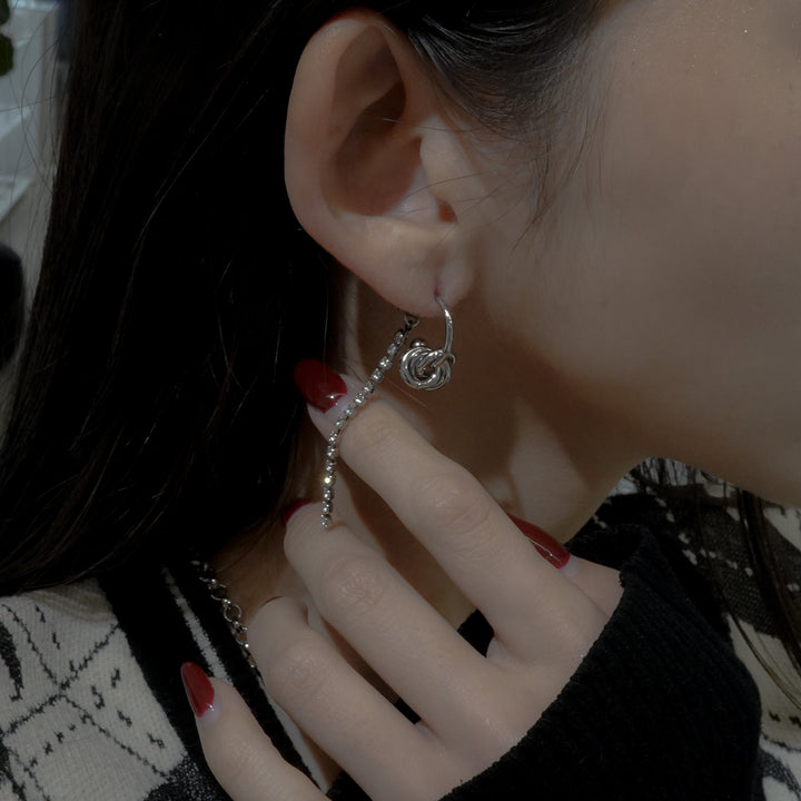 DARIA CRYSTAL EARRINGS