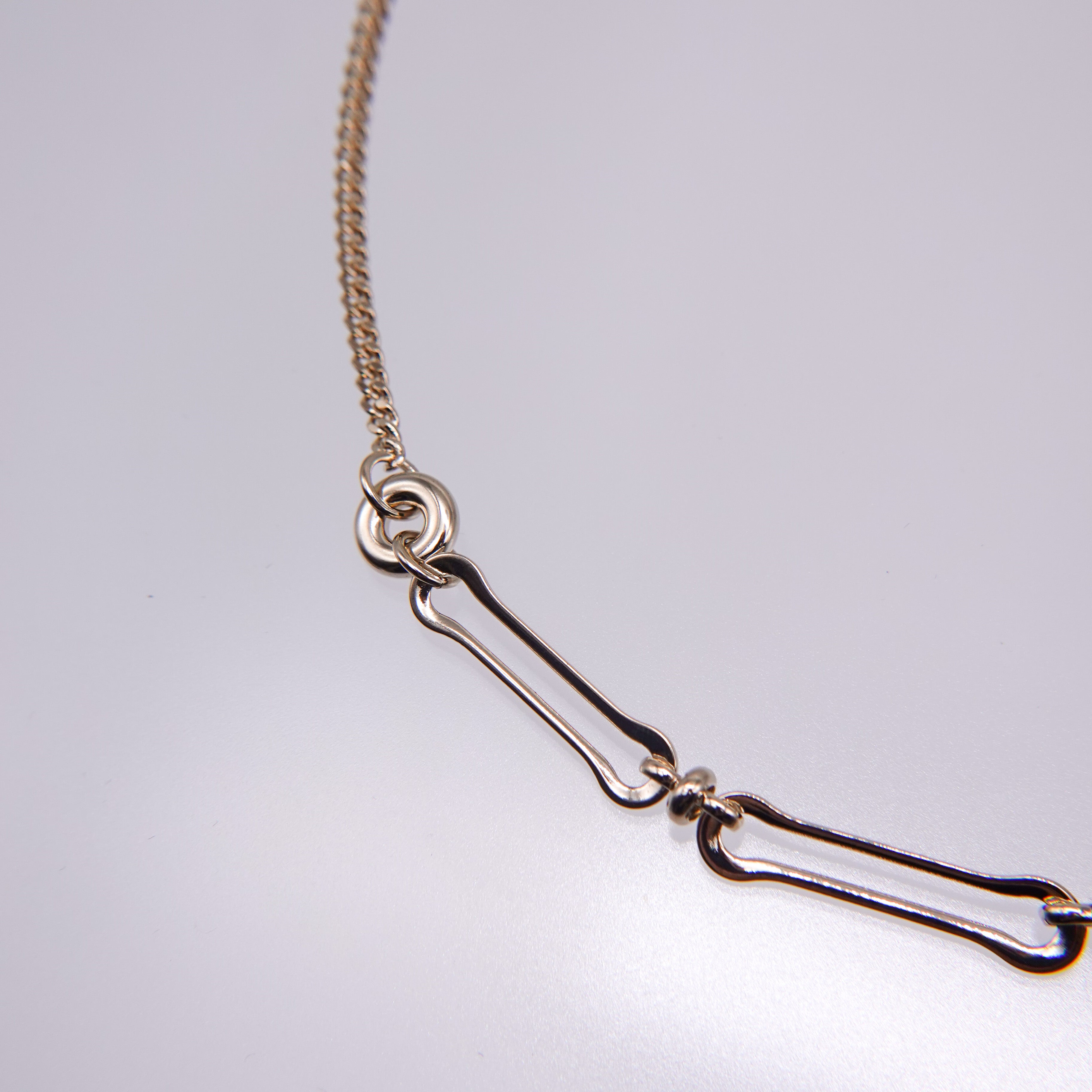 LILITH CHOKER (GOLD) – unigem