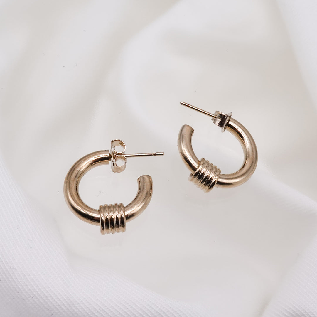 CARRIE EARRINGS GOLD