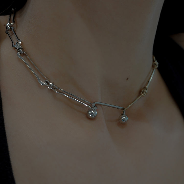 LEA CHOKER