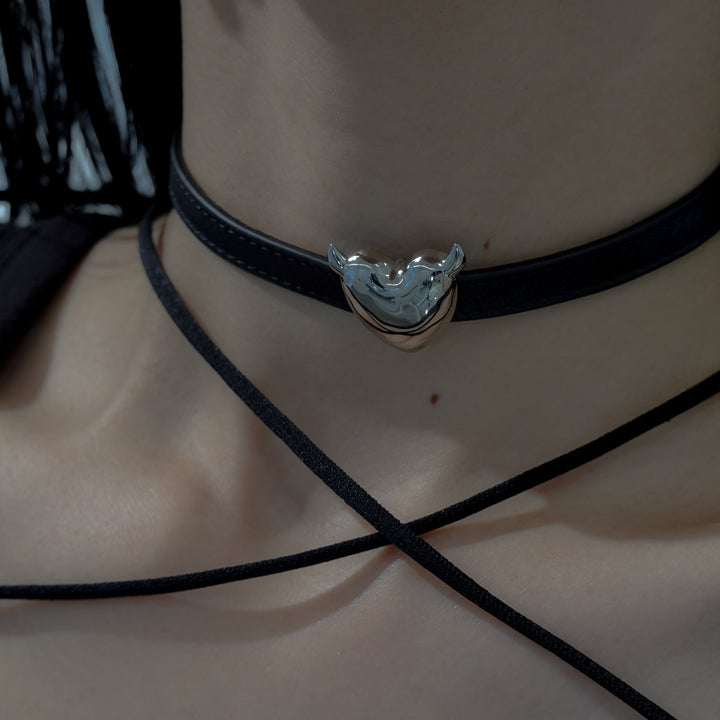 DEVIL LEATHER CHOKER