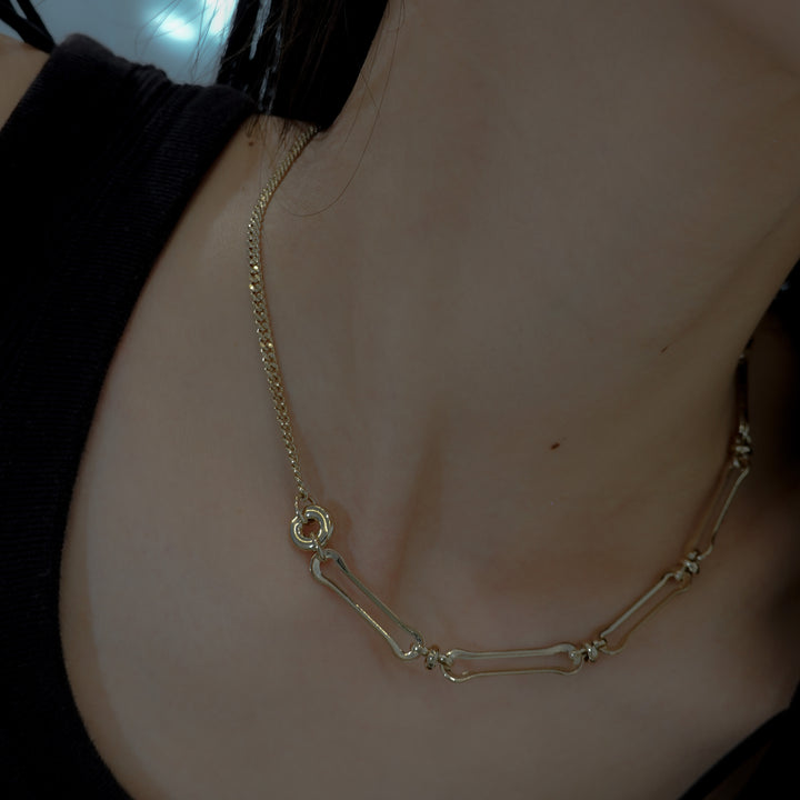 LILITH CHOKER (GOLD)