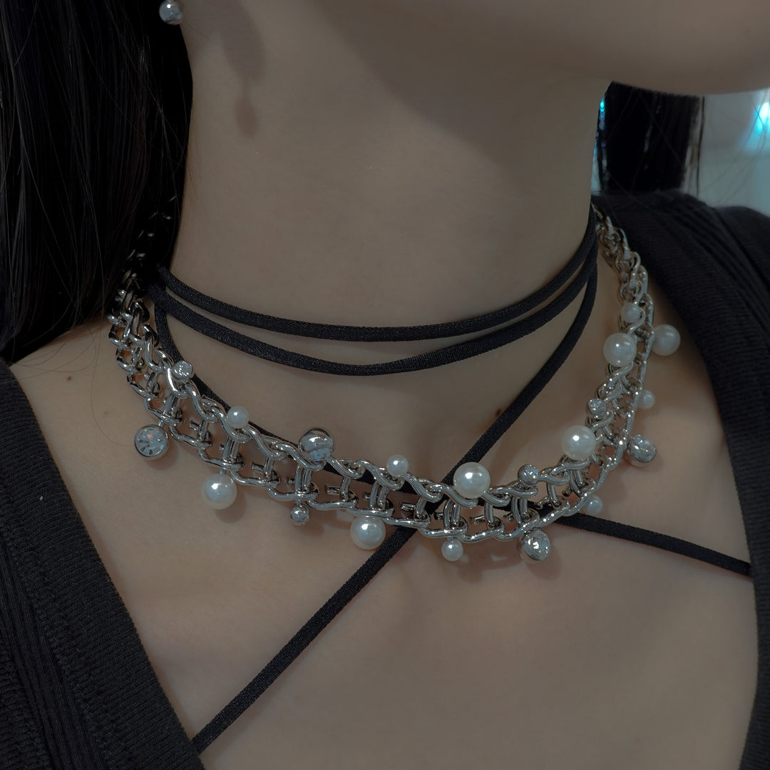 MINDY PEARL CHOKER