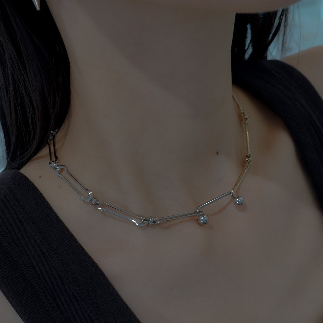 LEA CHOKER