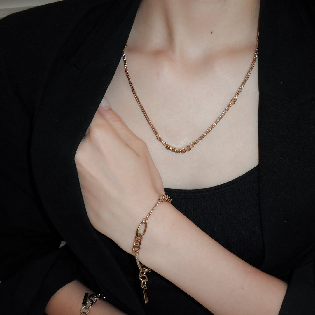 TIKO NECKLACE (Gold)
