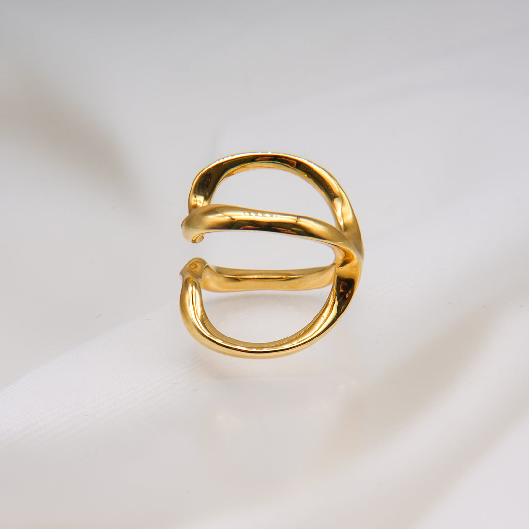 Cornus Ring (Gold)