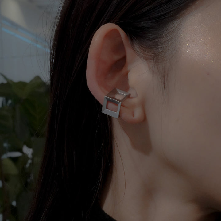 Ronchamp Earcuff