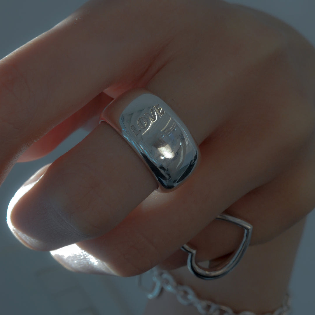 sv925 LOVE ring