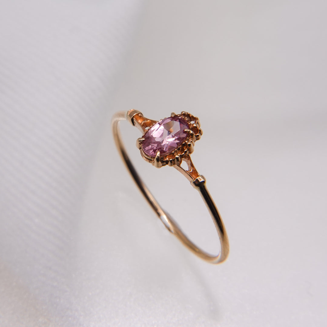 1831 Malaya Garnet Ring