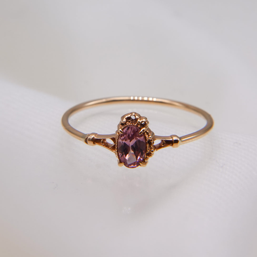 1831 Malaya Garnet Ring