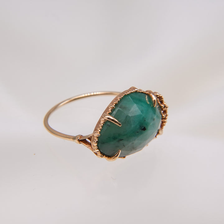 2127 Emerald Ring