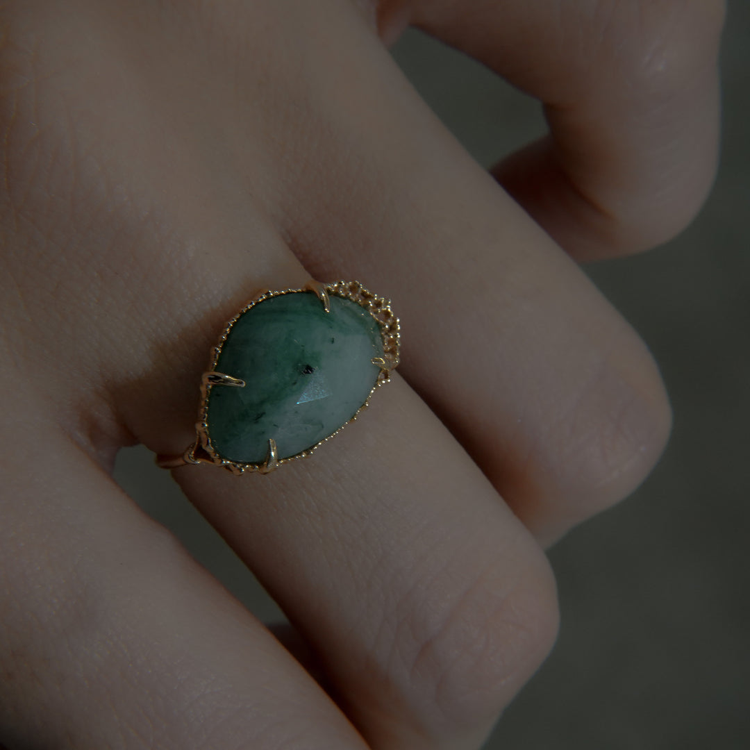 2127 Emerald Ring