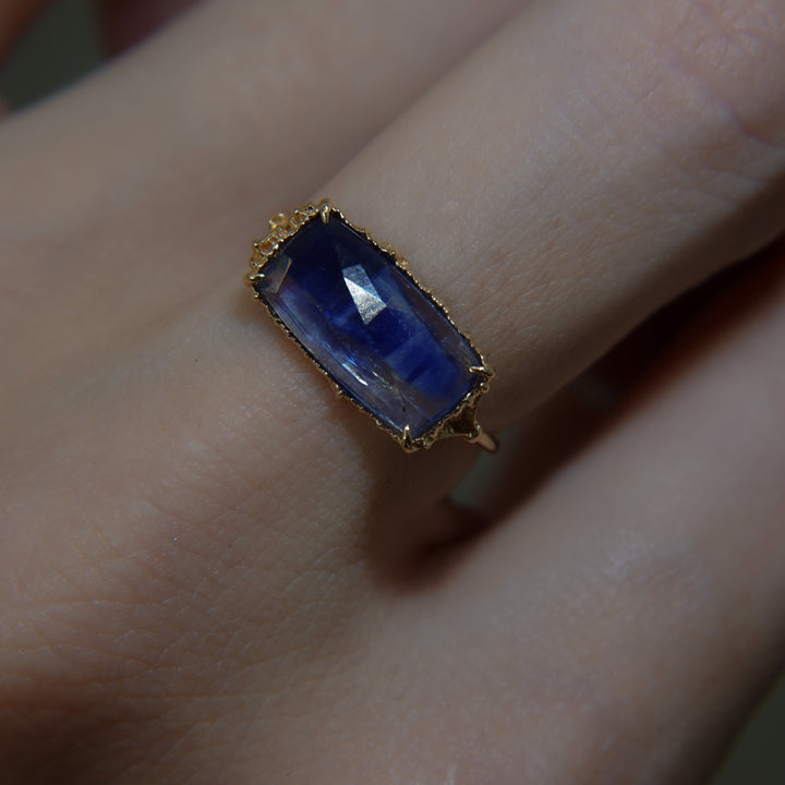 2122 Kyanite Ring