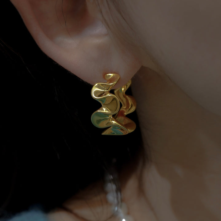 Tridacna Earrings