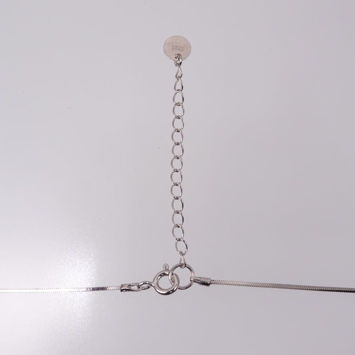 PETAL SIMPLE NECKLACE