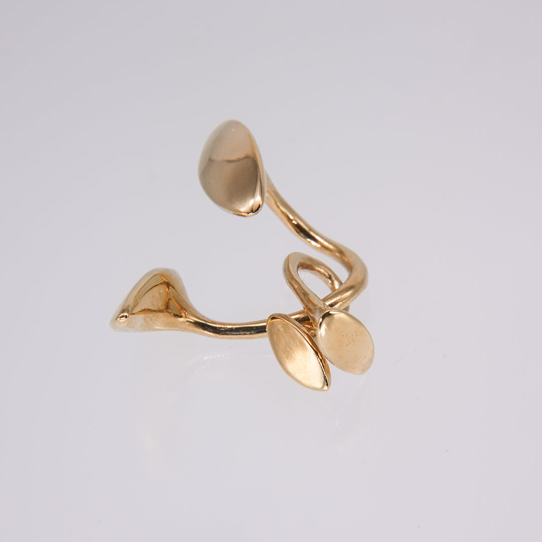 PETAL CHARM EARCUFF