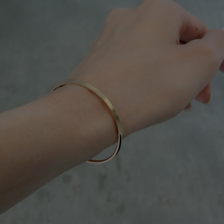 FUNCTION BANGLE TRIANGLE