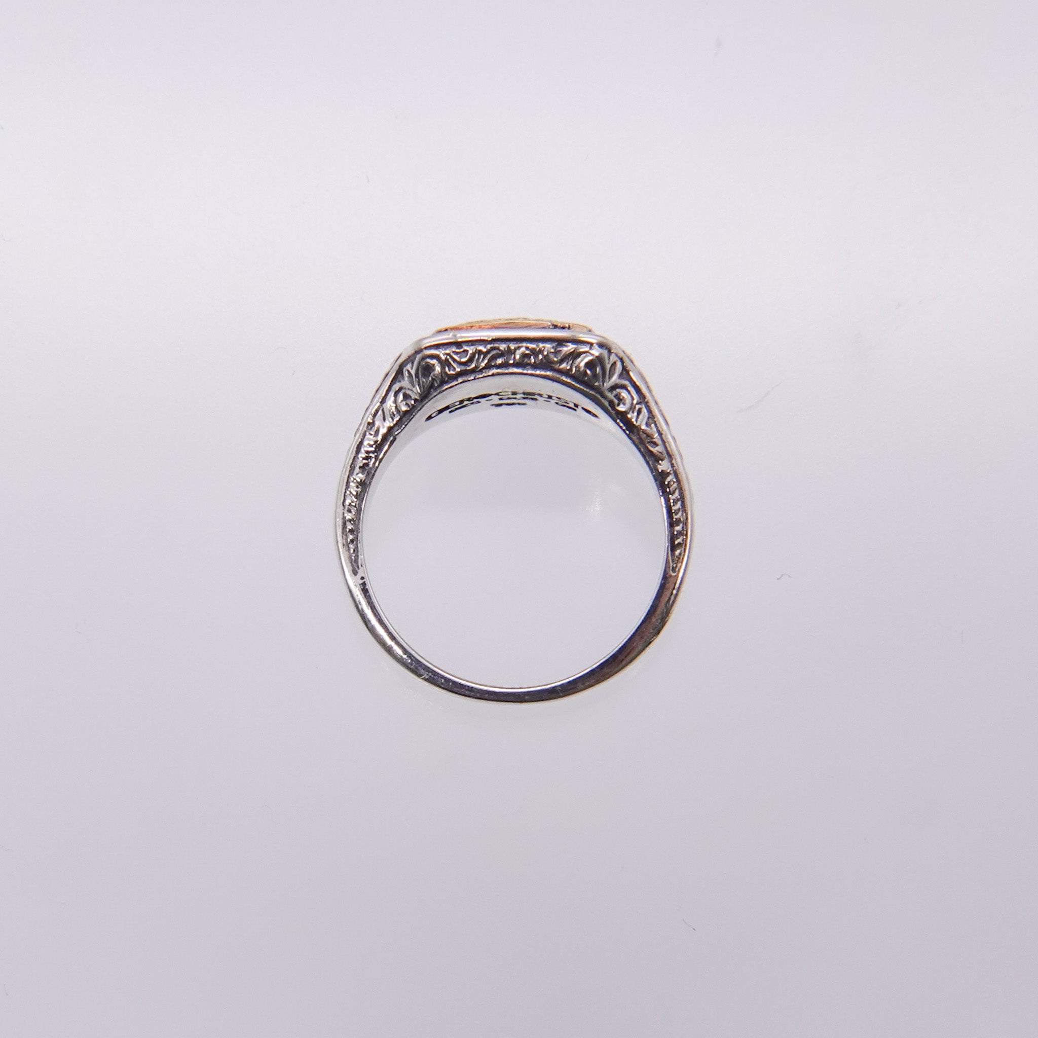 Mediterranean square pinky ring in 18K Gold and sterling