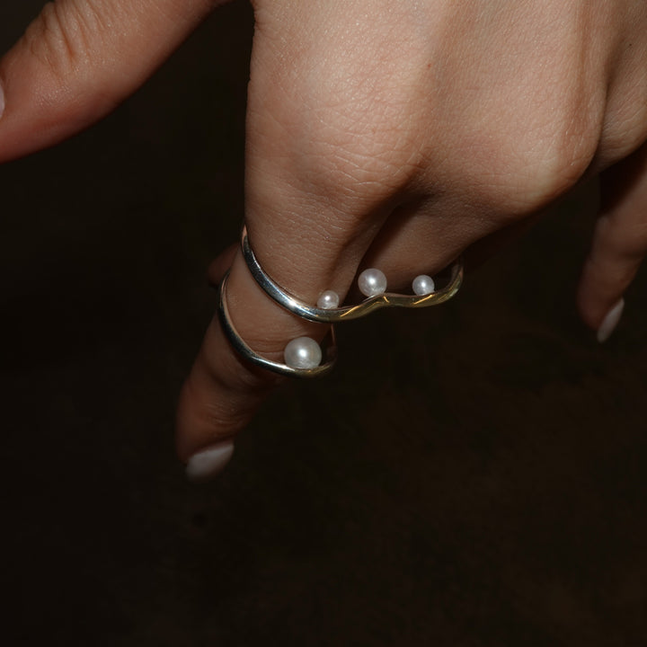 Pearl Double Finger Ring