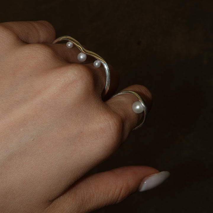 Pearl Double Finger Ring
