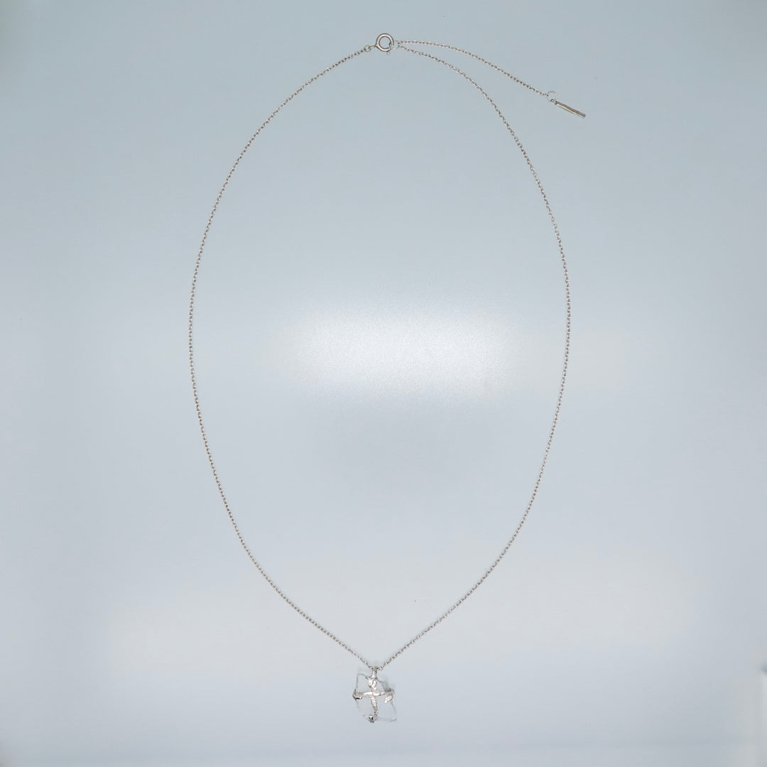 クロスネックレス