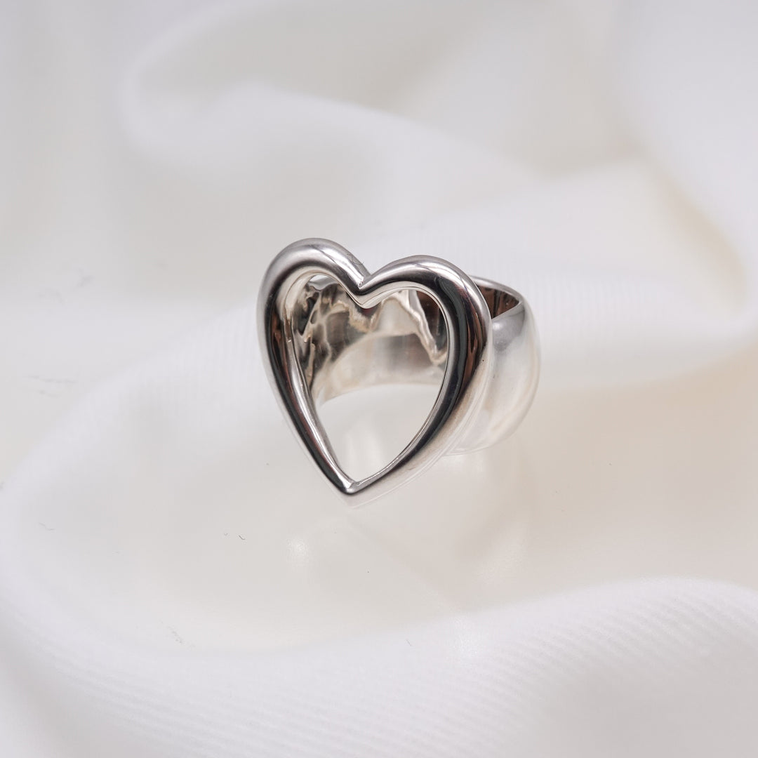 sv925 Heart pinky ring