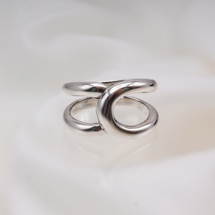 sv925 curve ring