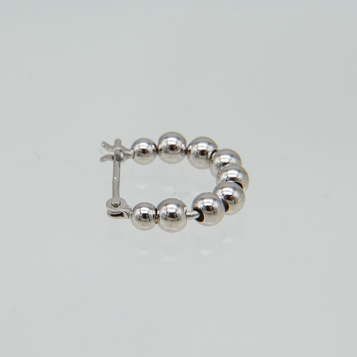 シルバー ボール フープ ピアス