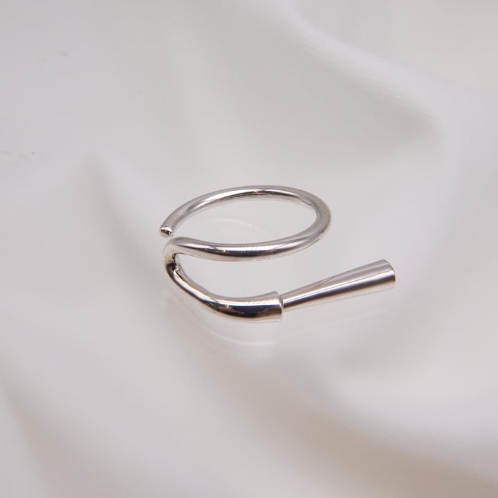 Stem pm Earcuff & Ring