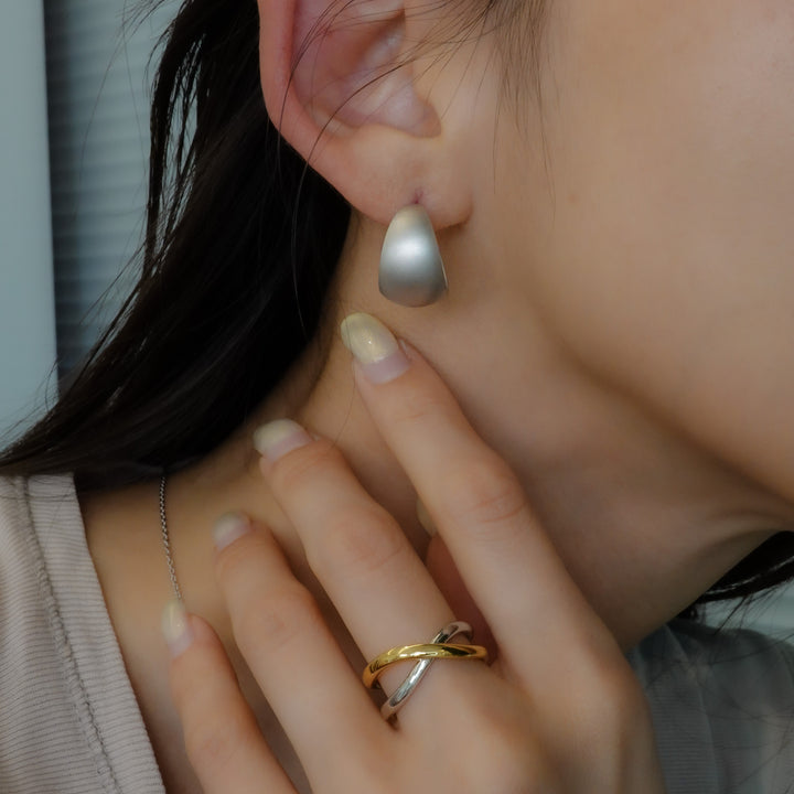 〈山〉 シルバー 霧フープピアス