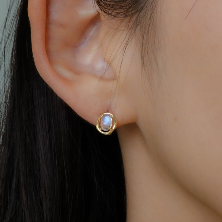 〈空〉K10透過光ピアス