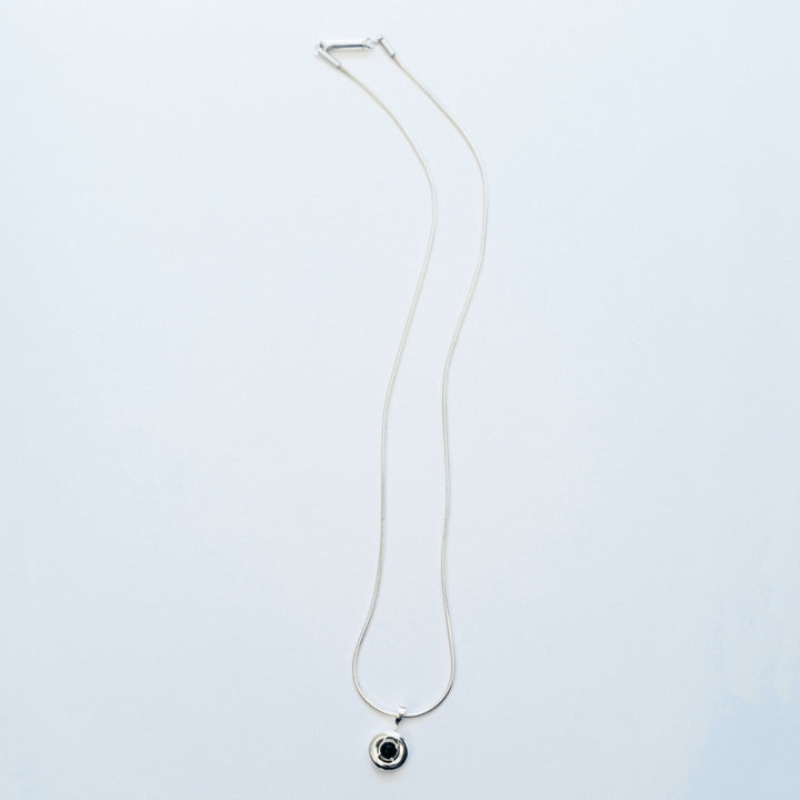 【メーカー直送】Onyx Mini Ball Necklace