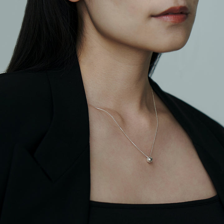 Pina Sphere Necklace No.4