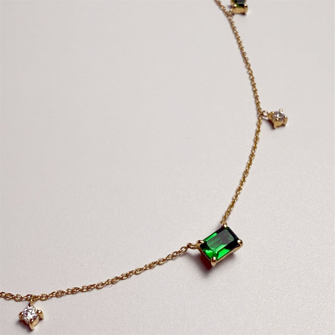 Choker Necklace