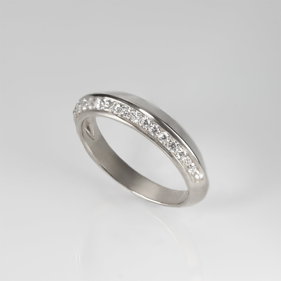 Prism Single Ray Ring -【Natural Diamond】