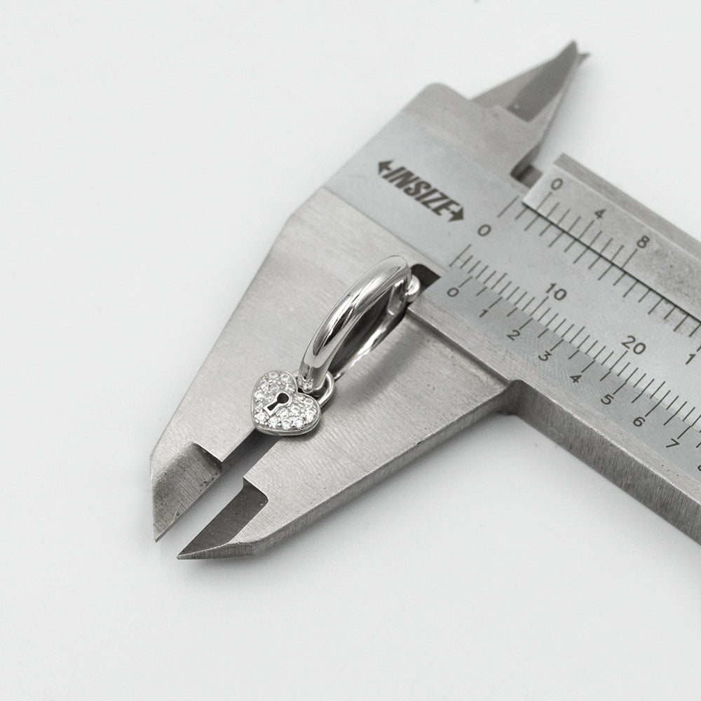 【期間限定 & 受注生産】ESSENTIAL SIGNATURE EARRING