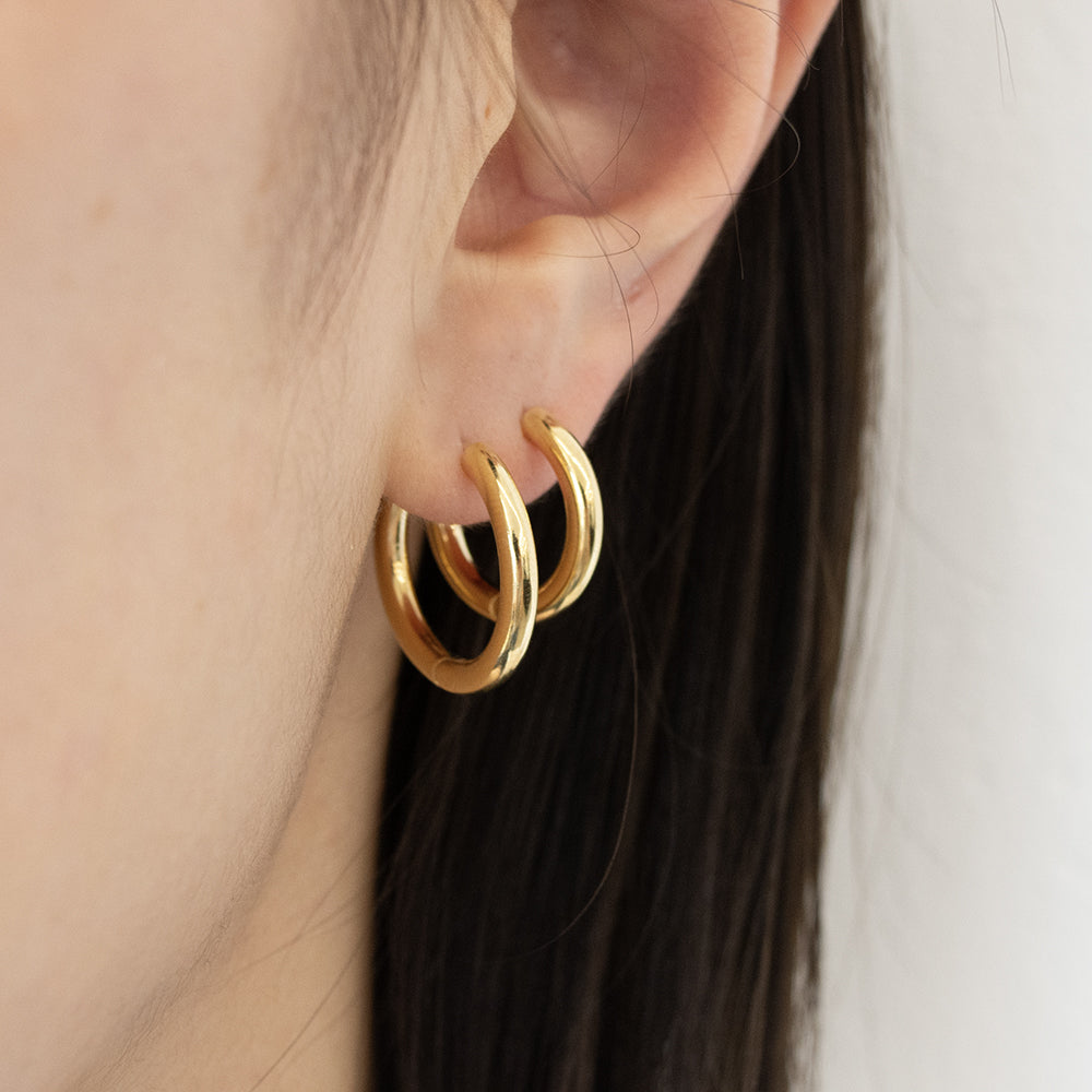 【期間限定 & 受注生産】ESSENTIAL SIGNATURE EARRING