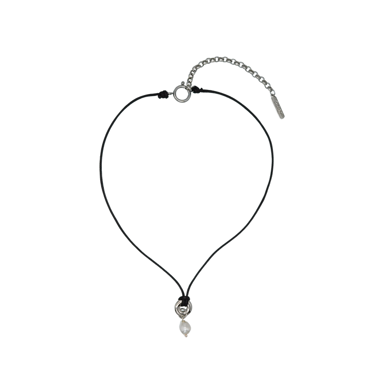 ETHAN PEARL CHOKER