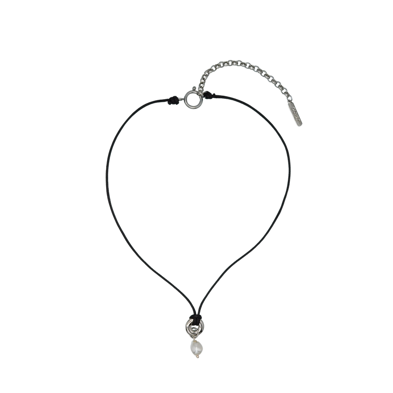 ETHAN PEARL CHOKER