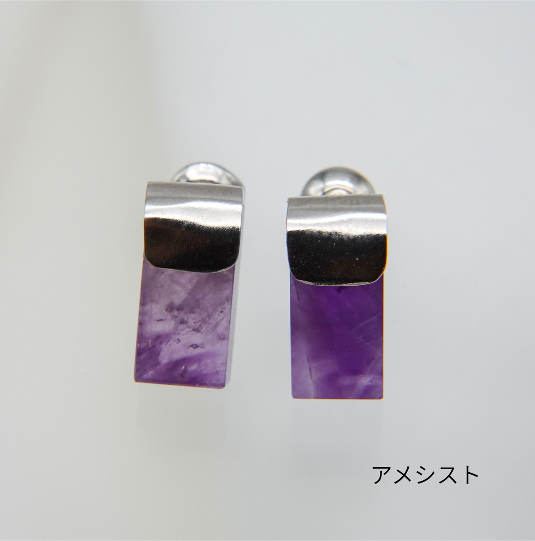 HASAMU pierced earrings gemstone square