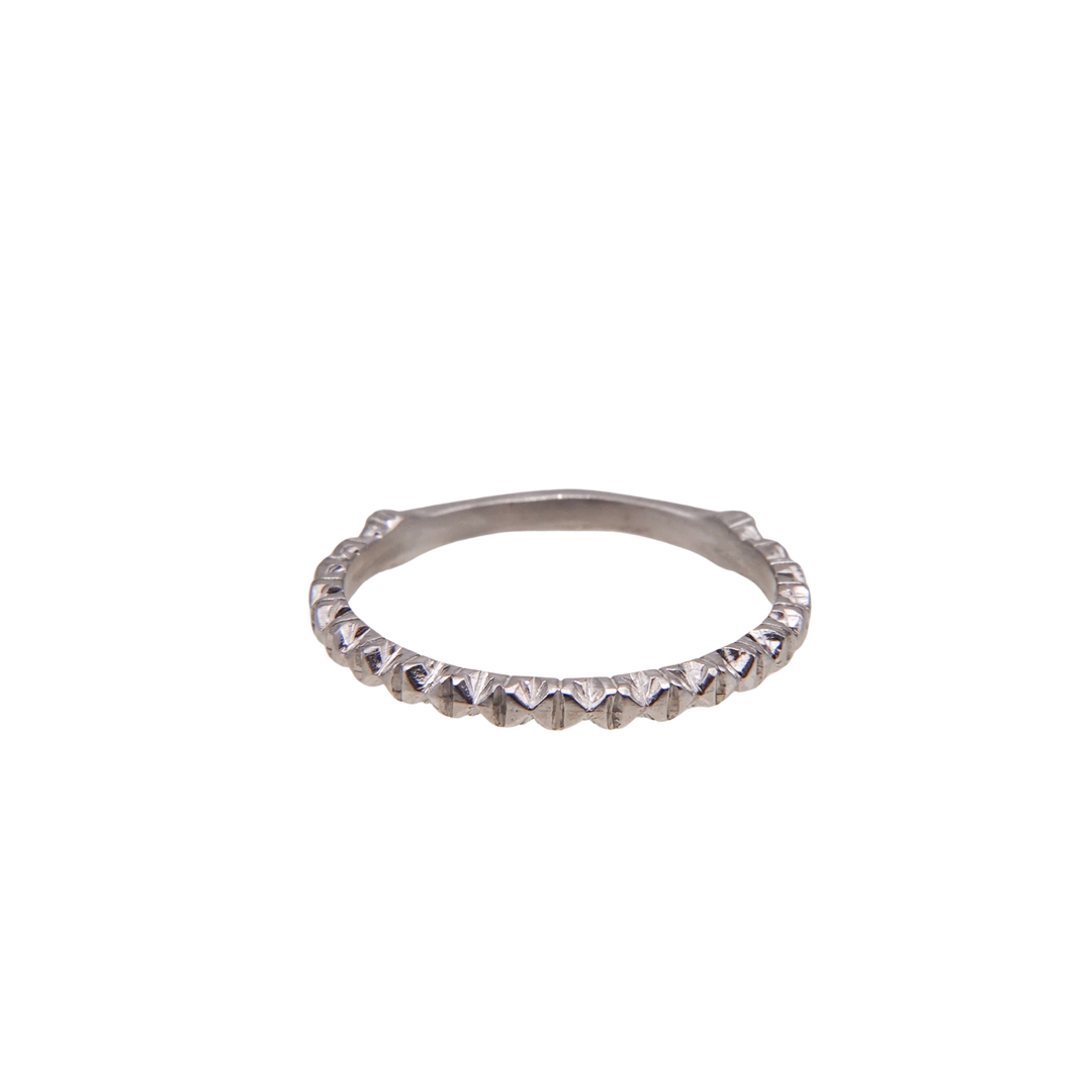 kudana-florentine-engraving-ring-silver – unigem kudana-florentine-engraving-ring-silver – unigem